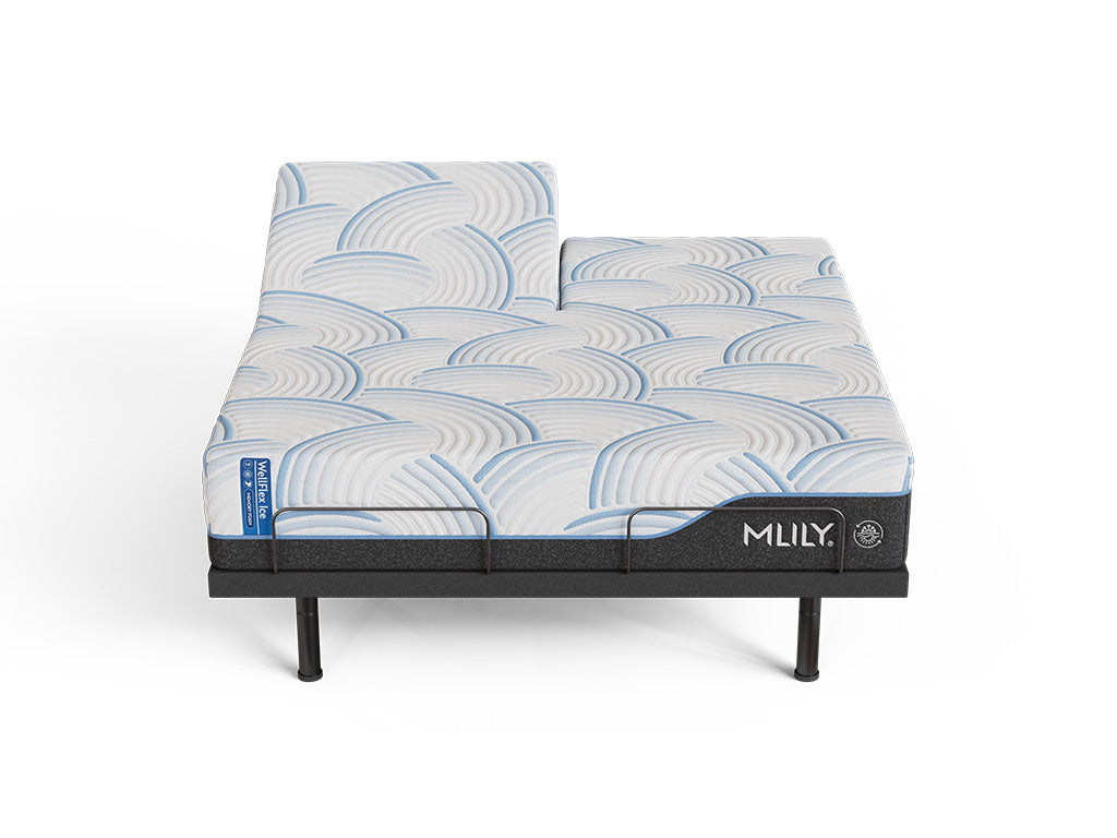 Front view of the WellFlex ICE Split Head King mattress on an MS300 adjustable base with one head section raised and the foot section flat.