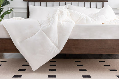 Soft Washed Down Alternative Comforter