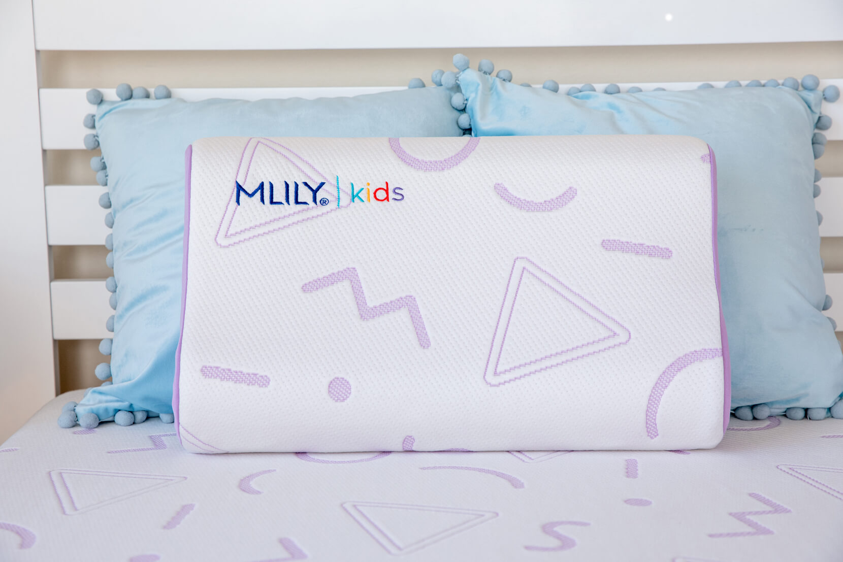 mlily pillow